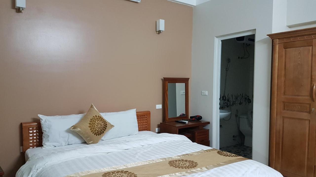 Love Hotel Near Ha Dong General Hospital 하노이 외부 사진